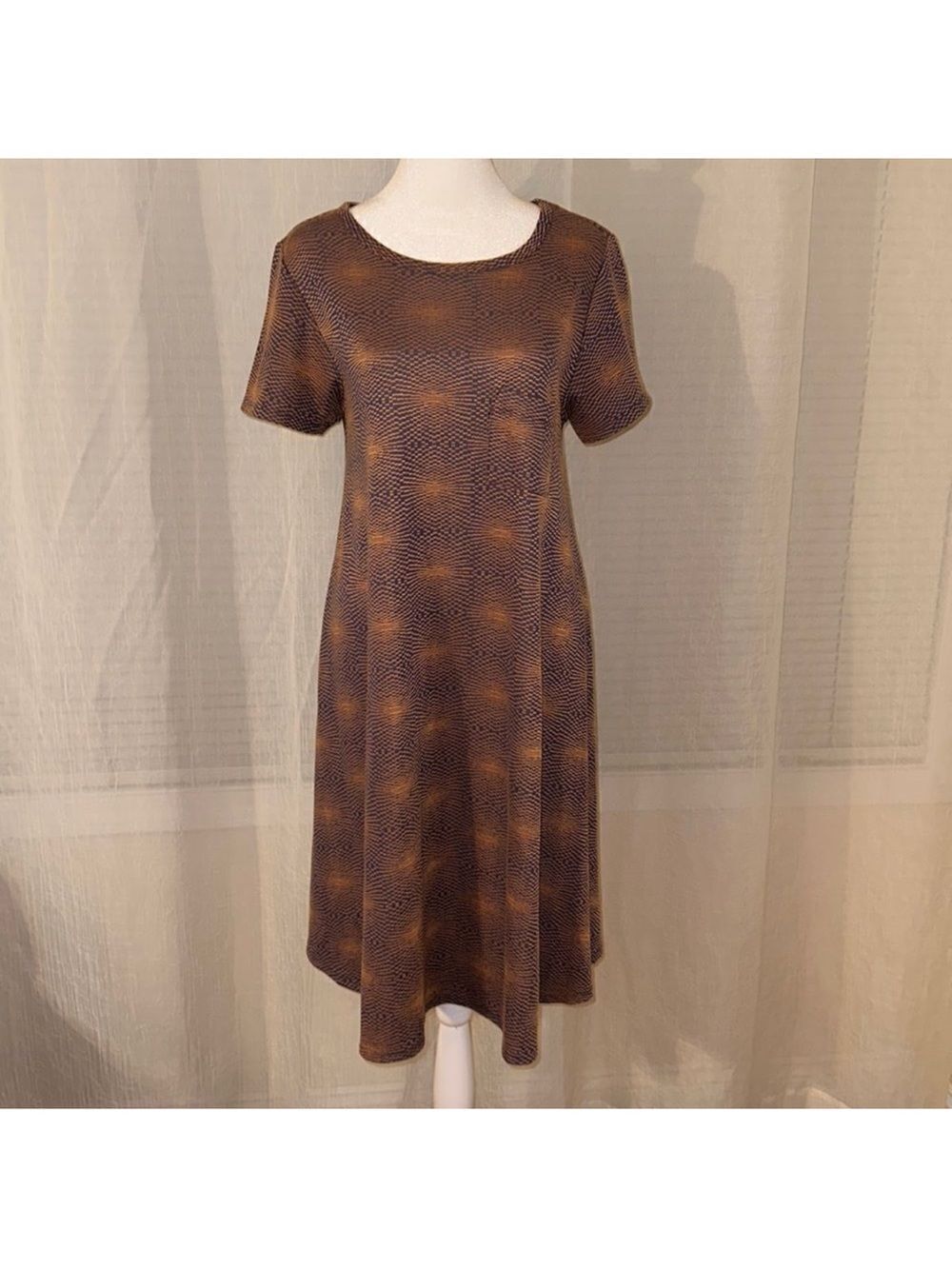 LuLaRoe S Carly Burnt Orange Indigo Blue Knit Crewneck Short Sleeve Hi Low Dress